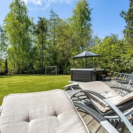 Marlena - 1-1km From The Sea By Interhome Hébergement de vacances *